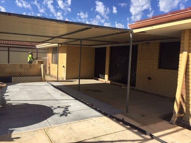 Brick wall stripped clean of paint with wet abrasive blasting in Perth